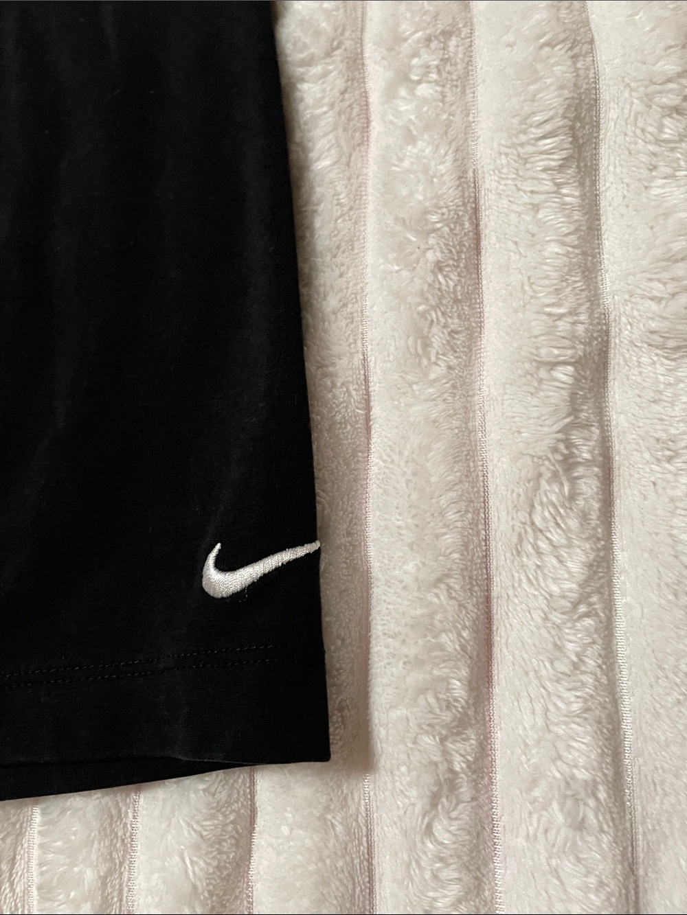 Nike Black Mid-Length Performance Bike Shorts with White Swoosh | Size XL - Picture 2 of 6